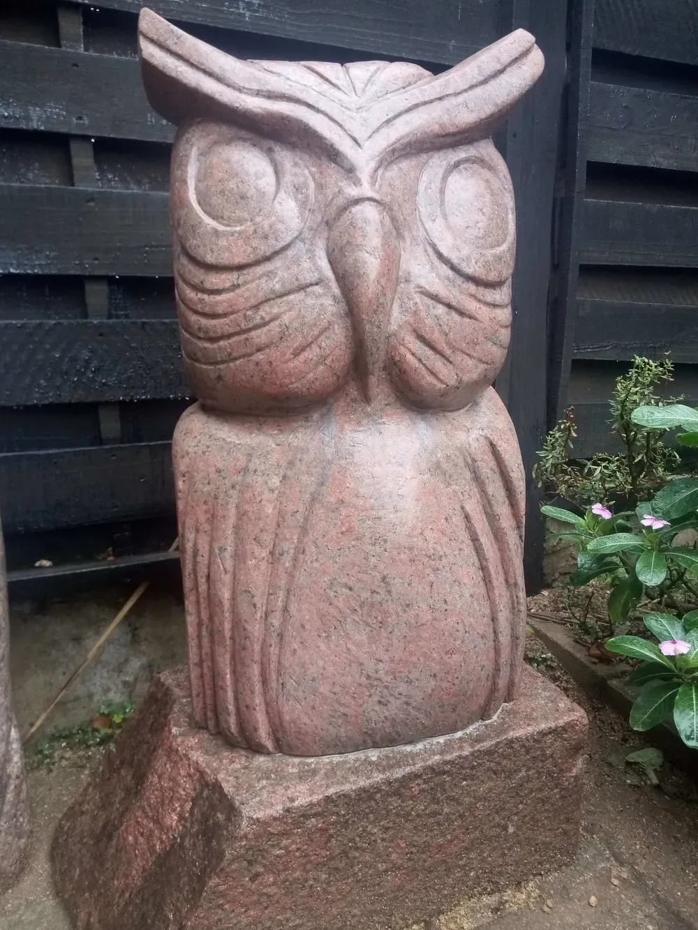 Owl, granite